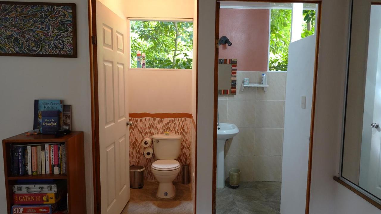 Osa De Rio Hotel Uvita Bagian luar foto