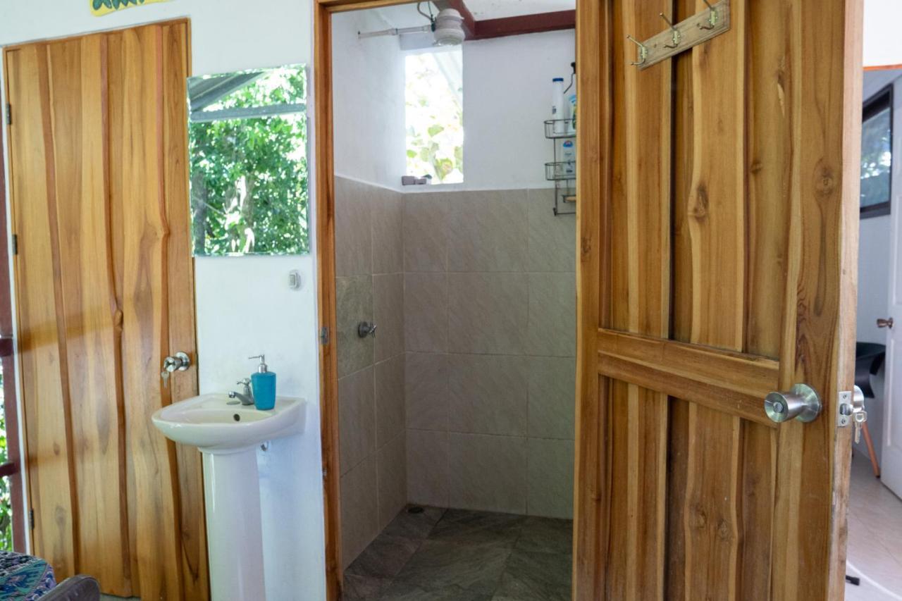 Osa De Rio Hotel Uvita Bagian luar foto