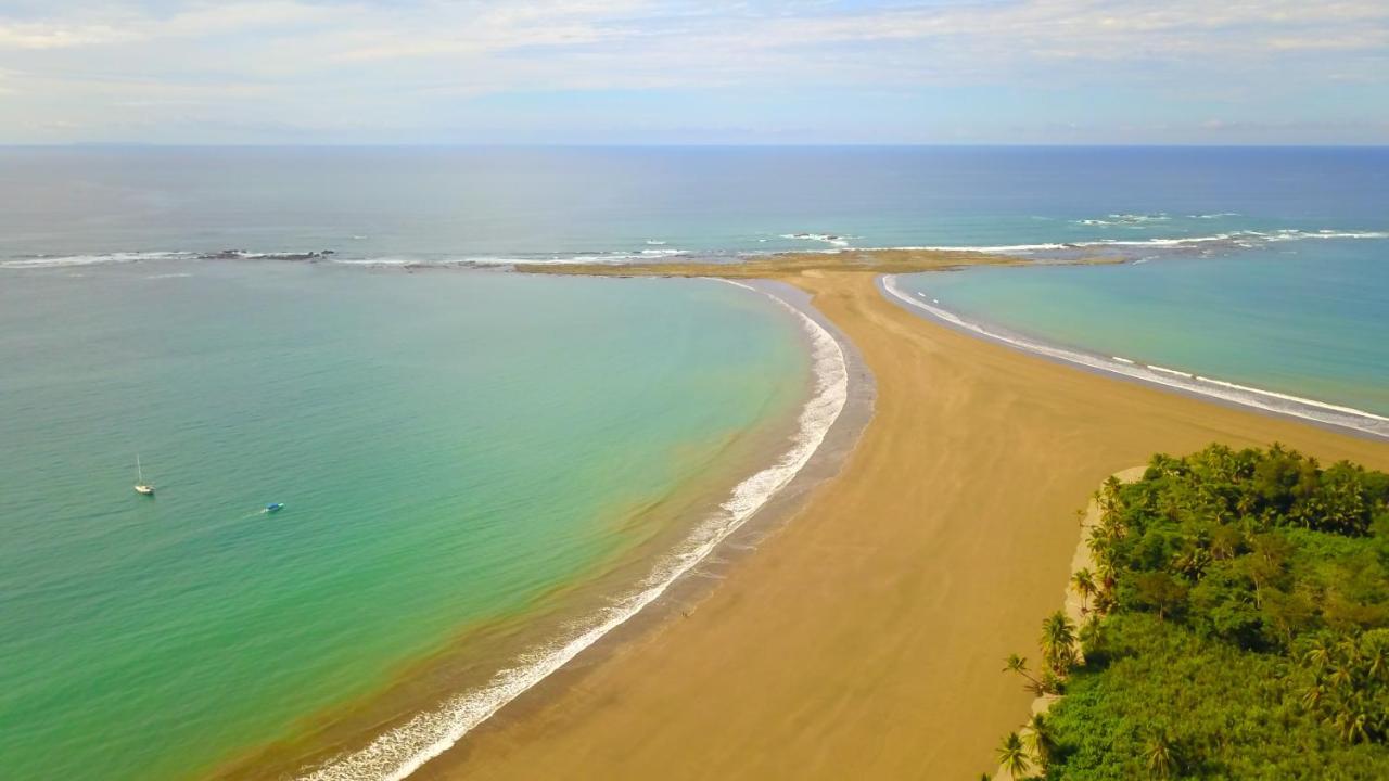 Osa De Rio Hotel Uvita Bagian luar foto